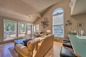 Cloudcroft Townhome w/ Deck - 1 Mi to Burro Ave!