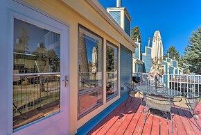 Cloudcroft Townhome w/ Deck - 1 Mi to Burro Ave!