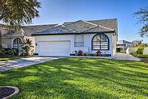 Apollo Beach Getaway With Dock & Pool!