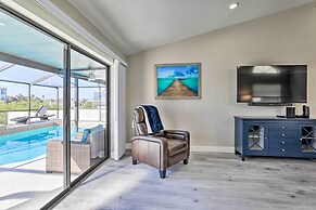 Apollo Beach Getaway With Dock & Pool!