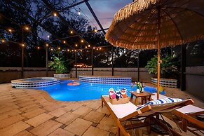 Stunning Thonotosassa Home ~ 7 Mi to Ocean!