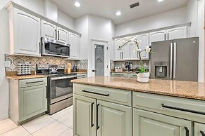 Stunning Thonotosassa Home ~ 7 Mi to Ocean!