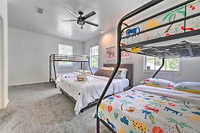 Stunning Thonotosassa Home ~ 7 Mi to Ocean!