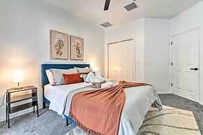 Stunning Thonotosassa Home ~ 7 Mi to Ocean!