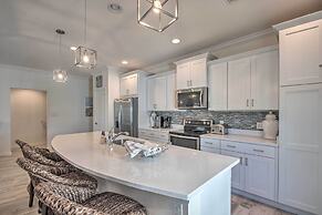 Pensacola Resort Escape: Steps to Beach Club!