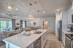 Pensacola Resort Escape: Steps to Beach Club!