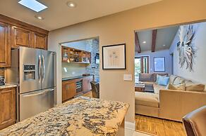 Dtwn Palm Springs Condo: Bbq, Pool, Fire Pit, Etc!