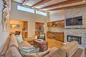 Dtwn Palm Springs Condo: Bbq, Pool, Fire Pit, Etc!