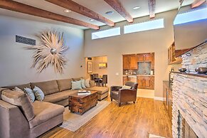 Dtwn Palm Springs Condo: Bbq, Pool, Fire Pit, Etc!