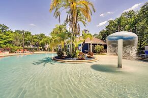 Lucaya Village Townhome w/ Pool, 6 Mi to Disney!