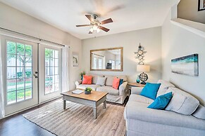 Lucaya Village Townhome w/ Pool, 6 Mi to Disney!