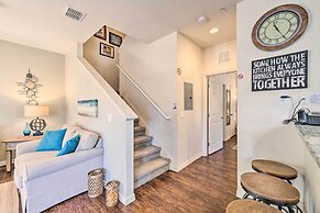 Lucaya Village Townhome w/ Pool, 6 Mi to Disney!