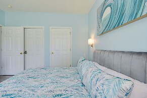 Condo at Barefoot Golf Resort w/ Shuttle to Beach!