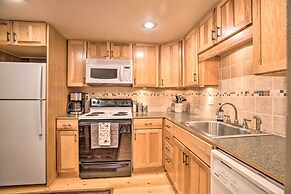 Cozy Family Condo in Mammoth Lakes w/ Balcony