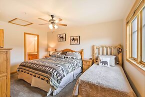 Steps to Grand Lake: Condo w/ Deck & Mtn Views