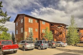 Steps to Grand Lake: Condo w/ Deck & Mtn Views