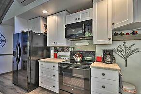 Floating Home on Columbia River w/ Provided Kayaks