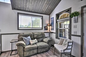 Floating Home on Columbia River w/ Provided Kayaks