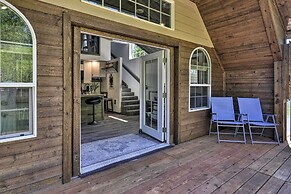 Floating Home on Columbia River w/ Provided Kayaks