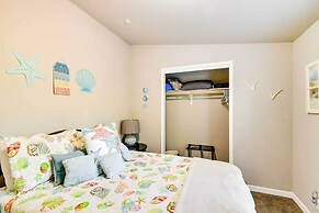 Ocean Shores Retreat w/ Porch & Canal Views!