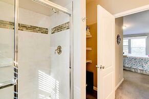 Ocean Shores Retreat w/ Porch & Canal Views!