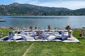 Lakefront Retreat w/ Kayaks, Paddle Boards & Deck!