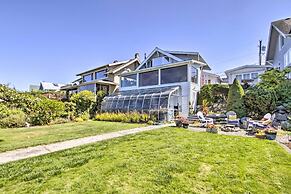 Fire Pit, Views & Beach Access: Waterfront Escape!