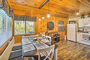 Mountain Chalet in Big Bear City, 5 Mi to Lake!