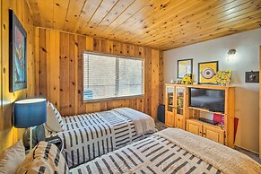 Mountain Chalet in Big Bear City, 5 Mi to Lake!