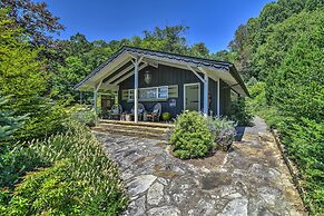 Charming Blue Ridge Cottage w/ Stunning Views!
