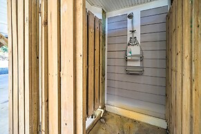 Carefree Coastal Getaway - Walk to Long Beach