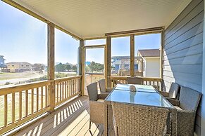 Carefree Coastal Getaway - Walk to Long Beach