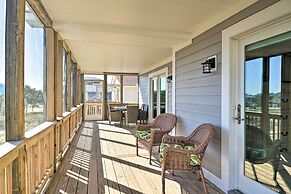 Carefree Coastal Getaway - Walk to Long Beach