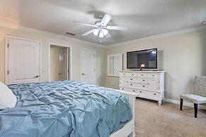 Paradise Palms Home w/ Pool, 6 Mi to Disney!