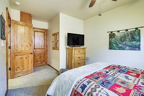 4 Mi to Snow Summit: Cabin w/ Mtn Views & Decks