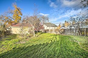 High-end & Homey Family Abode: Walk Downtown!