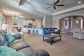 Adventure Bound Home w/ Pickleball, Hot Tub & More