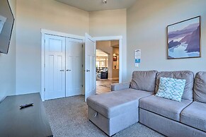 Adventure Bound Home w/ Pickleball, Hot Tub & More