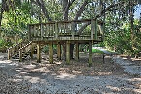 Waterfront Palm Coast Condo w/ Boat Dock & Pool!