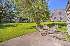 Artsy Upstate Getaway w/ Huge Private Yard!