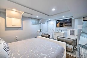 Stylish DC Studio ~ 5 Mi to National Mall!