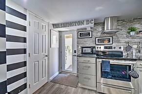 Stylish DC Studio ~ 5 Mi to National Mall!