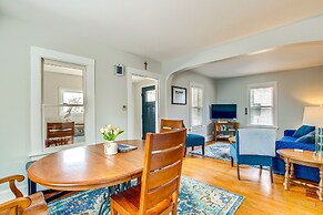 'ania's Retreat' w/ Deck: Walk to Lake Michigan!