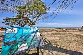 'ania's Retreat' w/ Deck: Walk to Lake Michigan!