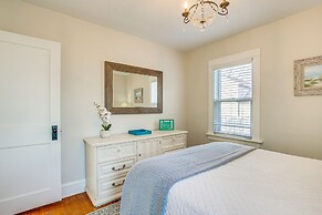 'ania's Retreat' w/ Deck: Walk to Lake Michigan!