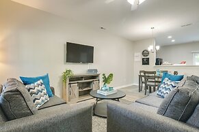 Pet-friendly Family Townhome w/ Private Patio