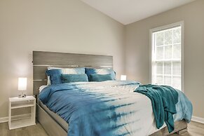 Pet-friendly Family Townhome w/ Private Patio