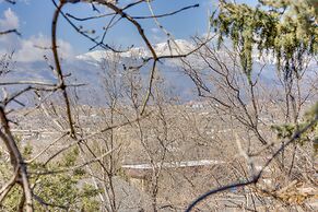Lovely Colorado Springs Home: Mtn Views & Hot Tub!