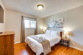 Lovely Colorado Springs Home: Mtn Views & Hot Tub!