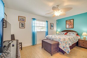 Boat Dock & Kayaks: Canalfront Home in Homosassa